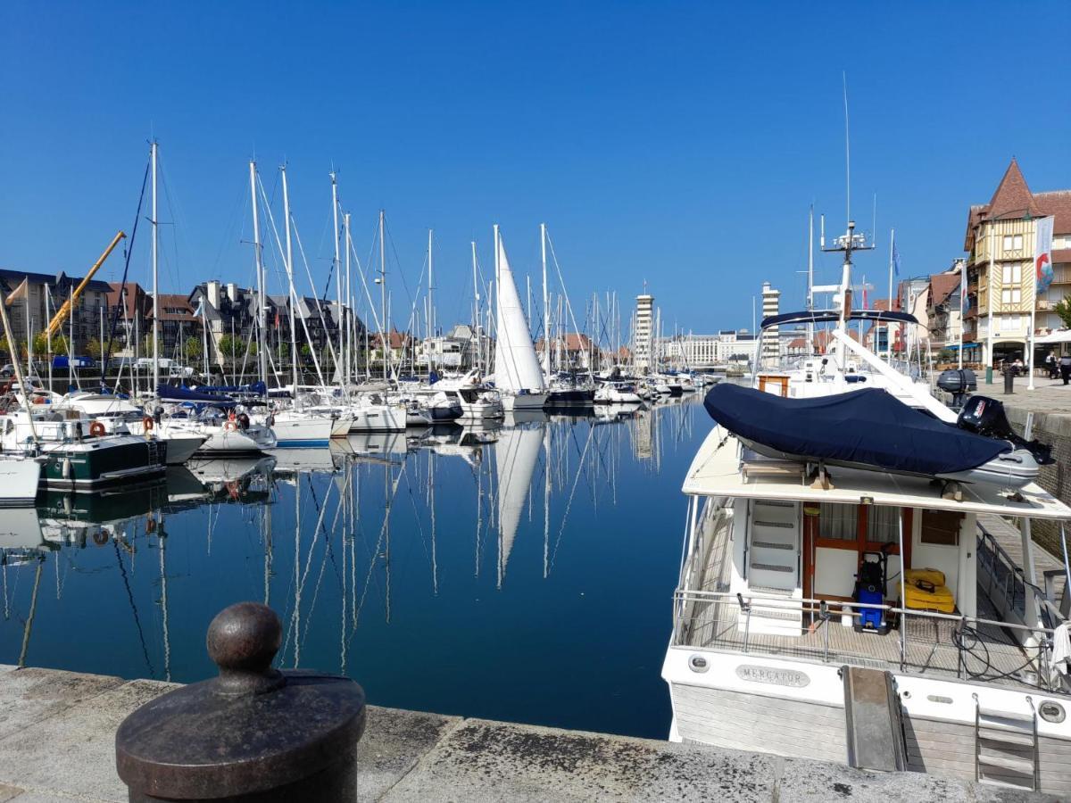 Studio Les Marinas-12 By Interhome Deauville Exterior foto